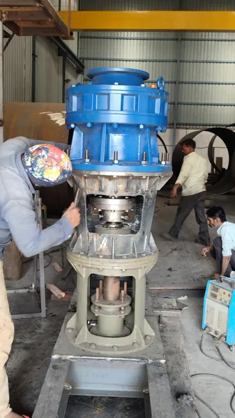 Mechanical assembly inside the workshop