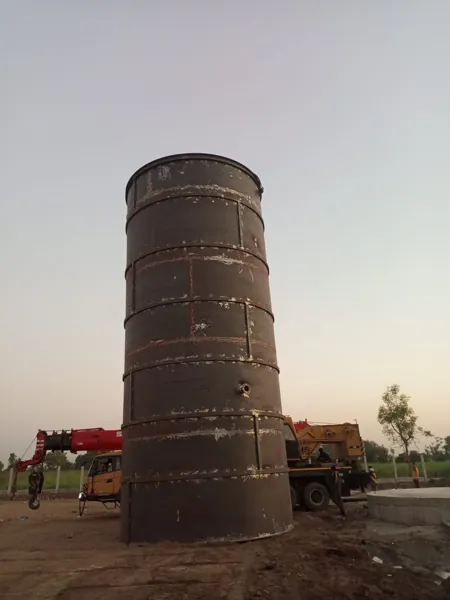 Vertical vessel fabrication at site